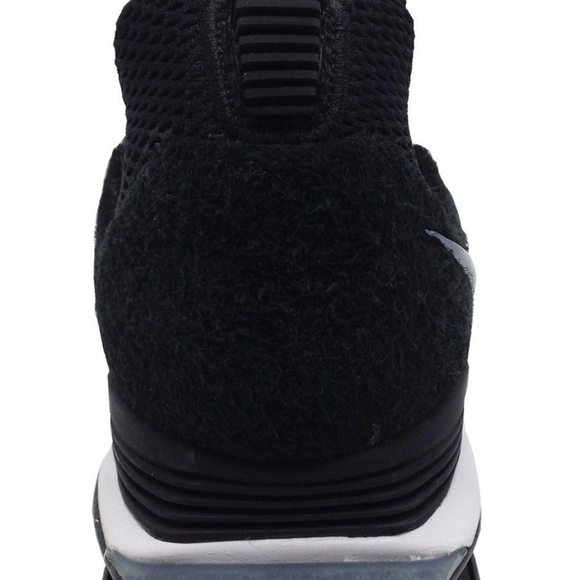 nike shox gravity all white